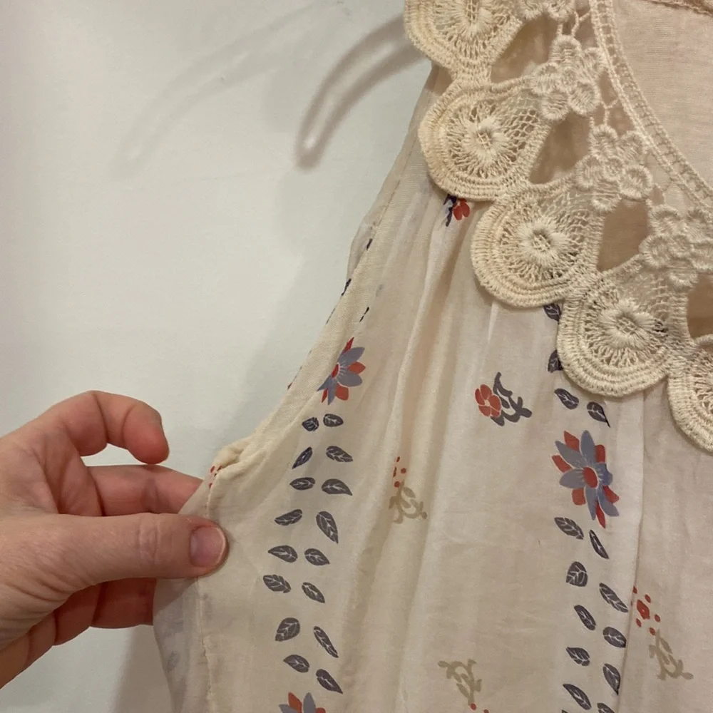 Crochet Tunic - Picture 3 of 5